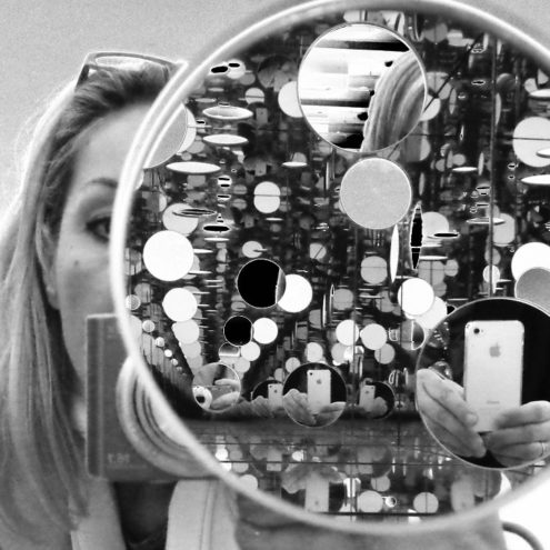 Alexandra Kollaros art selfie Tate Gallery